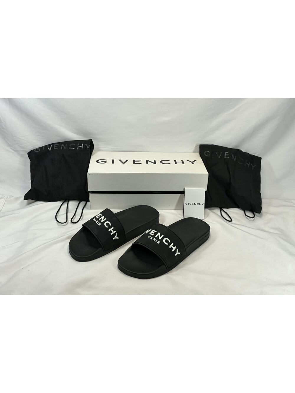 Givenchy Label Slide flat mules in rubber M SZ 11 EU 44 SPB JA-362299